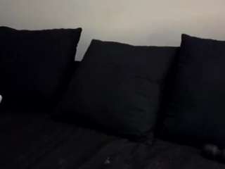 niviawolfe webcam model stream image