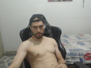 Jusstin I webcam flirt4free model stream image