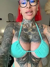 CatCoxx webcam stripchat model stream image