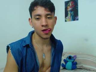your-angel-latino webcam camsoda model stream image
