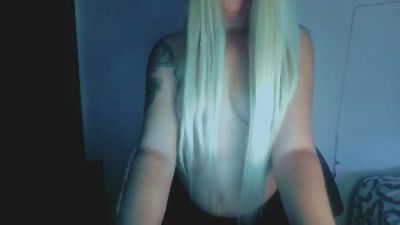 Dollblondeteen webcam model stream image