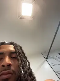 Mellyj053 webcam model stream image