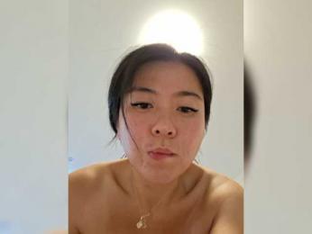 Annifer webcam bongacams model stream image