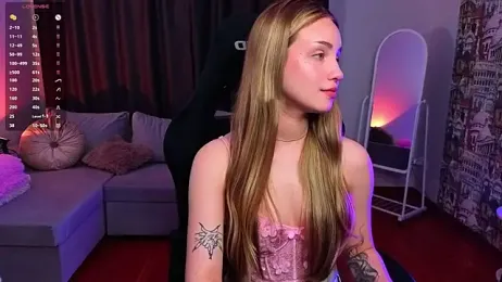 Alice_loft webcam model stream image