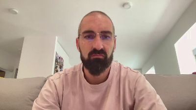 v1c70r1985 webcam model stream image