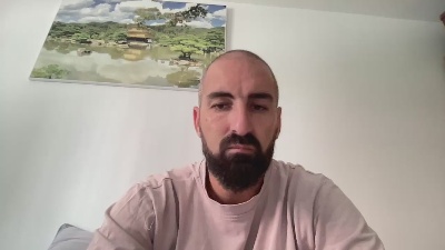 v1c70r1985 webcam model stream image