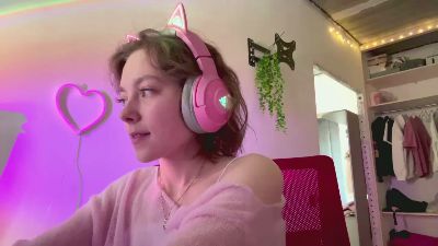 AvaCua webcam model stream image