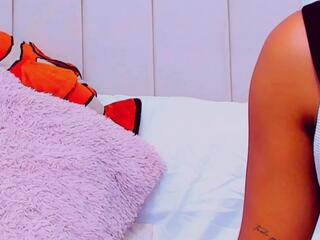 Megan Chester webcam preview