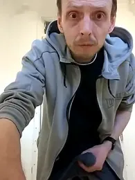 CrookedBunk3527 webcam model stream image