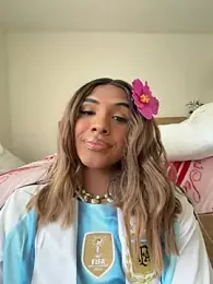 Queenashleygomez webcam model stream image