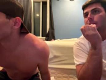 leaderzac webcam model stream image