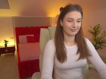 VikVikLove webcam model stream image