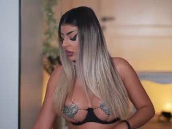 bella_blonda webcam model stream image