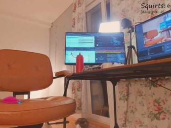 katiemorein webcam bongacams model stream image