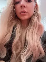 melissa_grr webcam preview