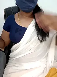 Tamil-hotwife webcam model stream image