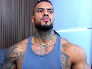 Darius Ions webcam model stream image