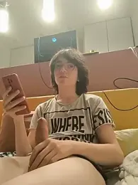 minikkdunyam webcam stripchat model stream image