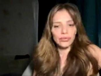 EvaBoom webcam model stream image