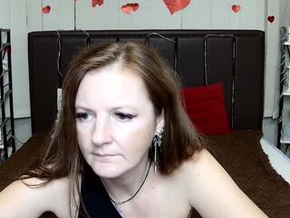 Megan Pirs webcam model stream image