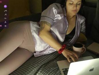 MayaClover webcam model stream image