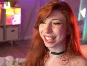 IzabellaSweet webcam bongacams model stream image