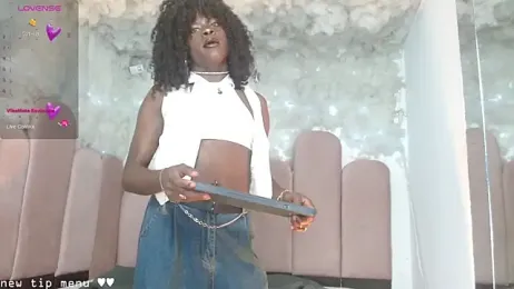 puca_ebony webcam model stream image