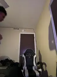 Bigdicktrick227 webcam model stream image