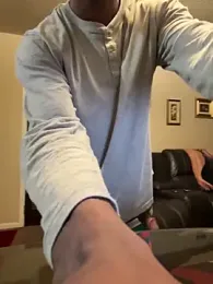 Bigdicktrick227 webcam model stream image