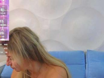 Lolomure webcam bongacams model stream image