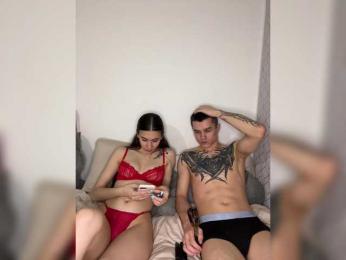 AAOneLove webcam model stream image