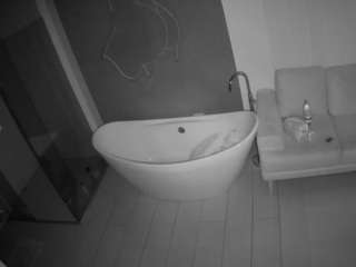 voyeurcam-casa-salsa-bathroom-5 webcam camsoda model stream image