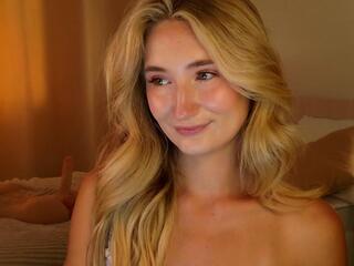 Nancy Star webcam flirt4free model stream image