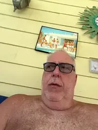 superbearboss webcam model stream image
