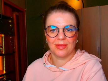 Veronika_Gold webcam preview