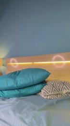 LunaBaxter_ webcam model stream image