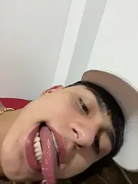 Lander_Cruz webcam model stream image