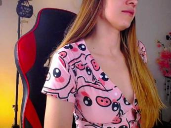 Rosmar_18 webcam model stream image