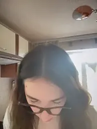 MommmyYummy webcam model stream image