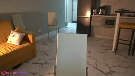 eva_m1racle_ webcam model stream image