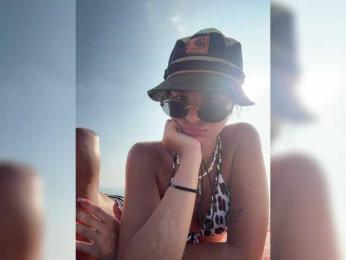 fi7h webcam model stream image