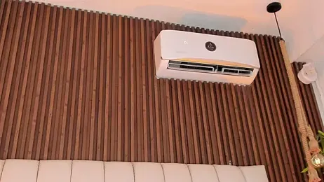 SaraRiley webcam model stream image