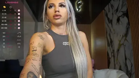 LisaAkira webcam stripchat model stream image