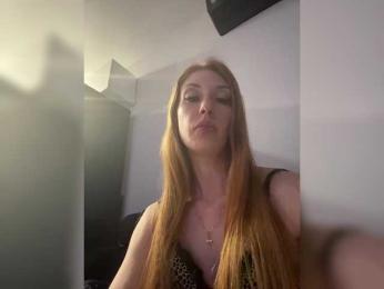 AnnaMaks12 webcam model stream image