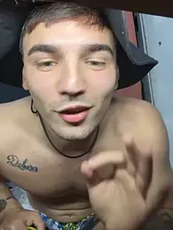 Gero2001arg webcam stripchat model stream image