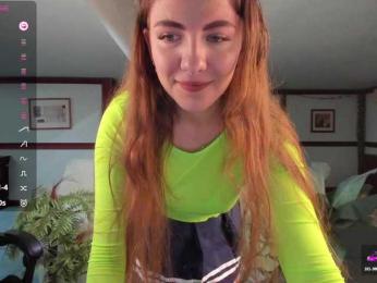 KiraRustle webcam model stream image