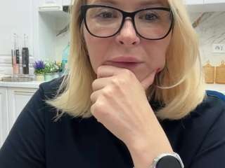 mikagray webcam model stream image