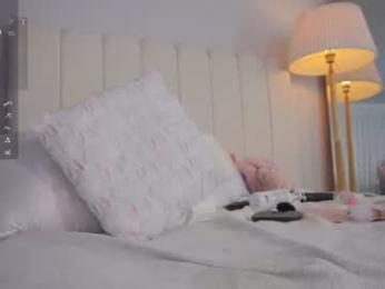 cristal_bunny webcam chaturbate model stream image
