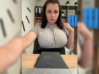 ANN_LOVE webcam model stream image