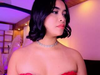 Chloe Monroeee webcam model stream image